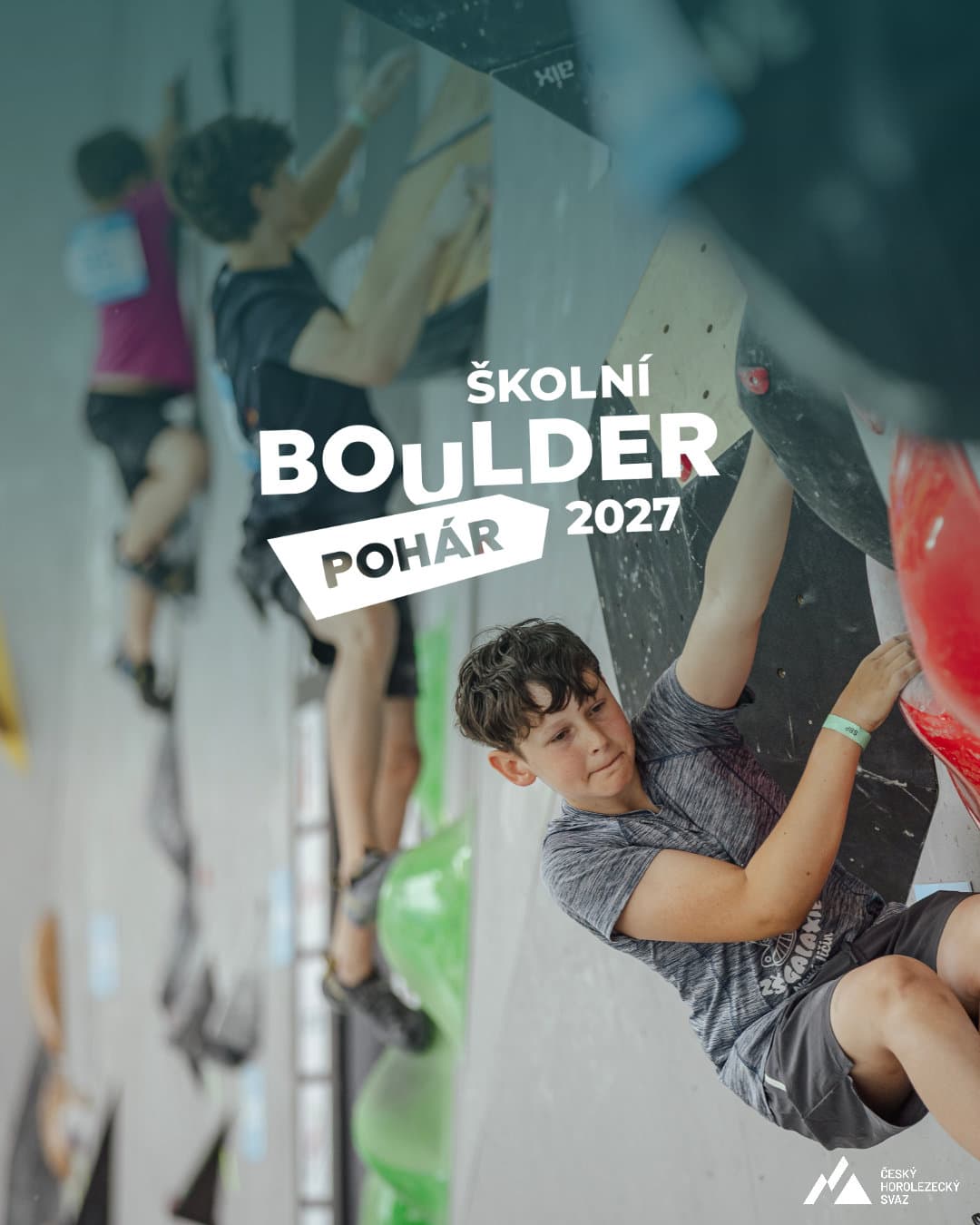 Chlapec na boulderu – vizuál ŠBP 2027
